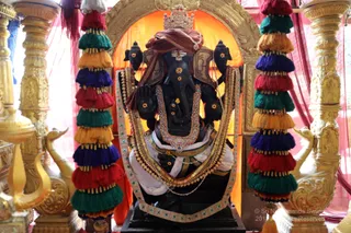 http://nithyananda.org/sites/default/files/photo-gallery/2018-12Dec-19-nithyananda-diary_bengaluru-aadheenam_uttamotama-seva_7T9A7493.JPG