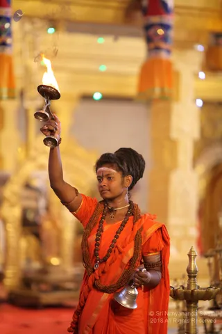 https://nithyananda.org/sites/default/files/photo-gallery/2019-01JAN-04-nithyananda-diary_bengaluru-aadheenam_uttamotama-seva_IMG_5708.JPG?1546691023