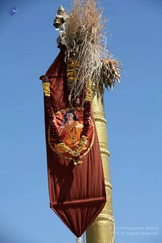https://nithyananda.org/sites/default/files/photo-gallery/2019-01JAN-04-nithyananda-diary_bengaluru-aadheenam_uttamotama-seva_IMG_5904.JPG?1546691796