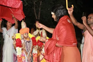http://nithyananda.org/sites/default/files/photo-gallery/20_nithyananda_14oct2012.JPG