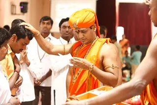 http://nithyananda.org/sites/default/files/photo-gallery/21_Nithyananda_26_March_2012_2.JPG