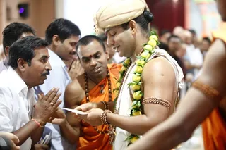 http://nithyananda.org/sites/default/files/photo-gallery/22_Nithyananda_13_Apr_2012_1.JPG