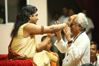 http://nithyananda.org/sites/default/files/photo-gallery/25_Nithyananda_18_Apr_2012.JPG