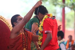 http://nithyananda.org/sites/default/files/photo-gallery/25_Nithyananda_homa_30apr2012.JPG