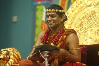 http://nithyananda.org/sites/default/files/photo-gallery/26_Nithyananda_dial-the-avatar_04may2012.JPG
