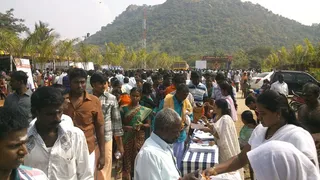 http://nithyananda.org/sites/default/files/photo-gallery/26dm.jpg
