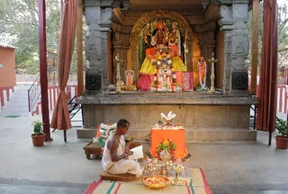 http://nithyananda.org/sites/default/files/photo-gallery/28_2.JPG