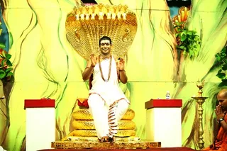 http://nithyananda.org/sites/default/files/photo-gallery/28_Nithyananda_15_Apr_2012.JPG