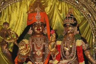 http://nithyananda.org/sites/default/files/photo-gallery/2_nithyananda-temple-15sep2012.JPG
