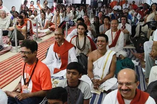 http://nithyananda.org/sites/default/files/photo-gallery/2_nithyananda_20oct2012.JPG