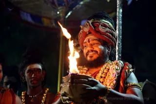 http://nithyananda.org/sites/default/files/photo-gallery/3-2016-12dec-12th-nithyananda-diary_G28A9487_0.jpg