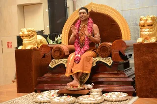 Pratyaksha Paada Puja blessings for all