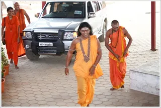 http://nithyananda.org/sites/default/files/photo-gallery/3.JPG