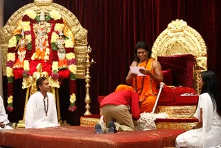 http://nithyananda.org/sites/default/files/photo-gallery/30_1.JPG