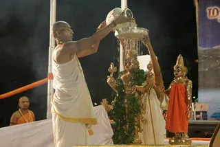 http://nithyananda.org/sites/default/files/photo-gallery/36.JPG
