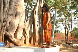 http://nithyananda.org/sites/default/files/photo-gallery/3_Nithyananda_17_Ar_2012_0.JPG