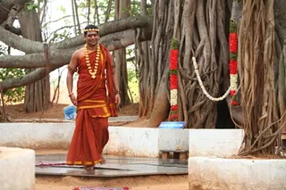 http://nithyananda.org/sites/default/files/photo-gallery/3_Nithyananda_1_May_2012.JPG