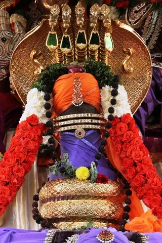 http://nithyananda.org/sites/default/files/photo-gallery/3_nithyananda-temple_23aug2012.JPG