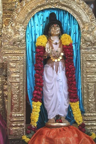 http://nithyananda.org/sites/default/files/photo-gallery/3_nithyananda_22sep2012.JPG