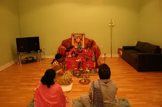 http://nithyananda.org/sites/default/files/photo-gallery/3_nithyananda_toronto_19oct2012_0.JPG