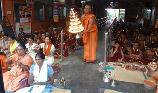 http://nithyananda.org/sites/default/files/photo-gallery/4-arathi.jpg