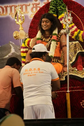 http://nithyananda.org/sites/default/files/photo-gallery/45.JPG