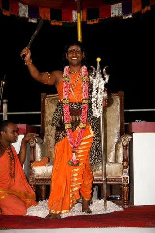 http://nithyananda.org/sites/default/files/photo-gallery/46.JPG
