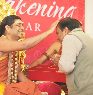 http://nithyananda.org/sites/default/files/photo-gallery/4_Nithyananda_Swami__MG_6286.JPG