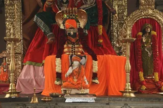 http://nithyananda.org/sites/default/files/photo-gallery/4_nithyananda-temple-13sep2012.JPG