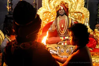 http://nithyananda.org/sites/default/files/photo-gallery/5-2016-12dec-12th-nithyananda-diary_IMG_6338.jpg