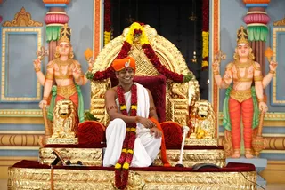 http://nithyananda.org/sites/default/files/photo-gallery/5_7.JPG