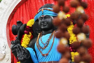 http://nithyananda.org/sites/default/files/photo-gallery/5_nithyananda_temple_16aug2012.JPG
