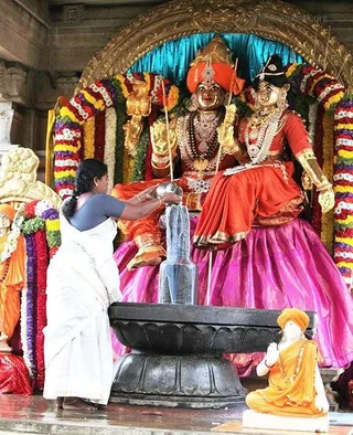 https://www.nithyananda.org/sites/default/files/photo-gallery/6-a_12_0.jpg?1311014437