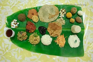 https://www.nithyananda.org/sites/default/files/photo-gallery/6-food-items-6.jpg?1311438011