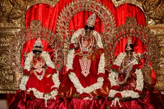http://nithyananda.org/sites/default/files/photo-gallery/6_18.JPG