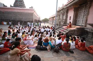 http://nithyananda.org/sites/default/files/photo-gallery/6_nithyananda_12oct2012.JPG