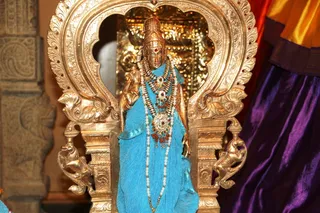 http://nithyananda.org/sites/default/files/photo-gallery/6_nithyananda_temple_27aug2012_0.JPG