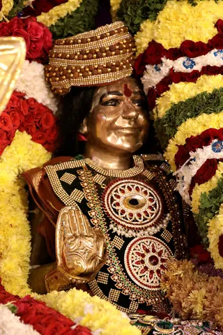 http://nithyananda.org/sites/default/files/photo-gallery/7T7A1546.JPG