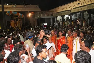 http://nithyananda.org/sites/default/files/photo-gallery/7_Paramahamsa_0.JPG