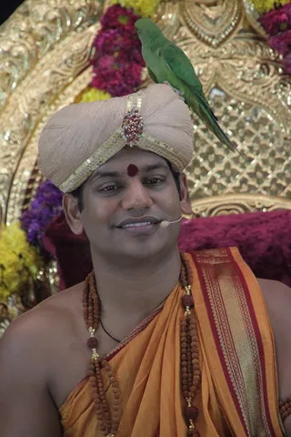 http://nithyananda.org/sites/default/files/photo-gallery/8-2.JPG