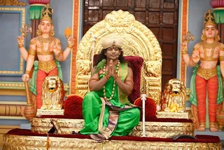 http://nithyananda.org/sites/default/files/photo-gallery/8_10.JPG