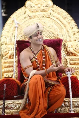 http://nithyananda.org/sites/default/files/photo-gallery/8_Nithyananda_27_March_2012.JPG