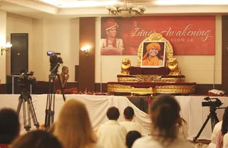 http://nithyananda.org/sites/default/files/photo-gallery/8_Nithyananda_Swami__MG_3448.JPG