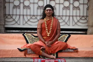 http://nithyananda.org/sites/default/files/photo-gallery/8_nithyananda_12oct2012.JPG