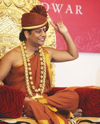 http://nithyananda.org/sites/default/files/photo-gallery/9_Nithyananda_Swami_MG_2916.JPG