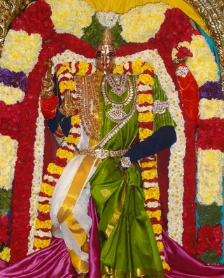 http://nithyananda.org/sites/default/files/photo-gallery/DSC00450.JPG