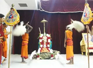 http://nithyananda.org/sites/default/files/photo-gallery/DSC08628.JPG