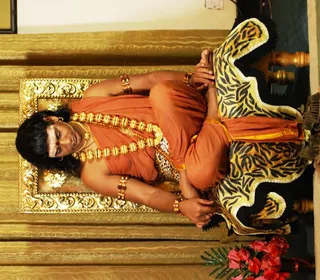 http://nithyananda.org/sites/default/files/photo-gallery/DSC_3374_0.JPG