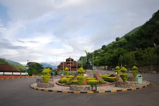 http://nithyananda.org/sites/default/files/photo-gallery/DSC_3796.JPG