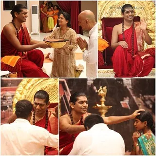 https://www.nithyananda.org/sites/default/files/photo-gallery/Evening-Darshan.jpg?1311404395